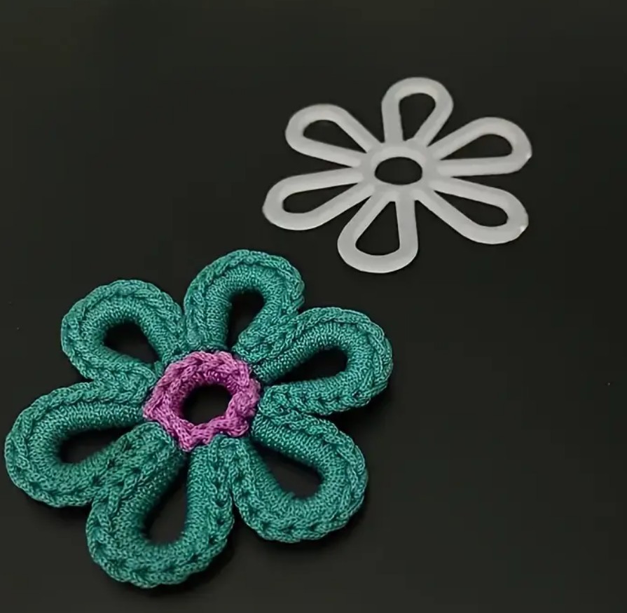 Muovikukat 5kpl virkkaukseen