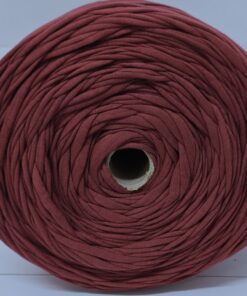 Viininpunainen jumborulla