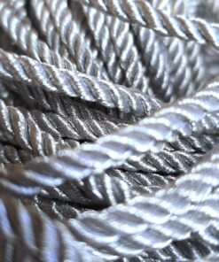 Polyesternyöri kulta tai hopea 4mm