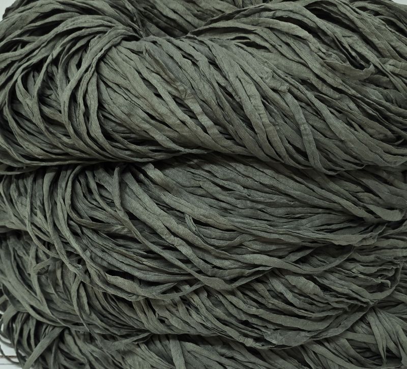 Tumma oliivi trikookude