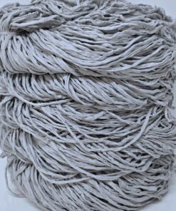 Vaaleanharmaa trikookude