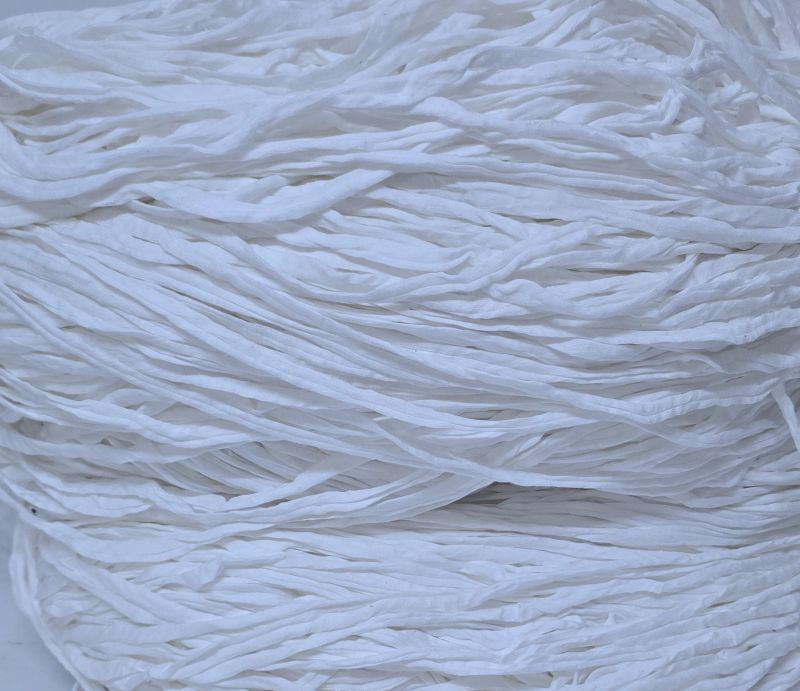 Valkoinen trikookude