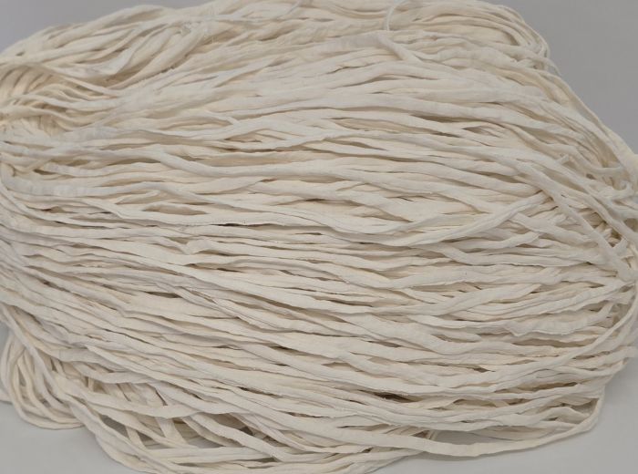 Luonnonvalkoinen trikookude