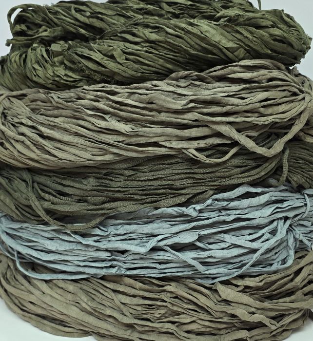 Oliivinvihreät trikookuteet