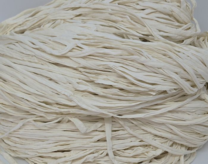 Luonnonvalkoinen trikookude